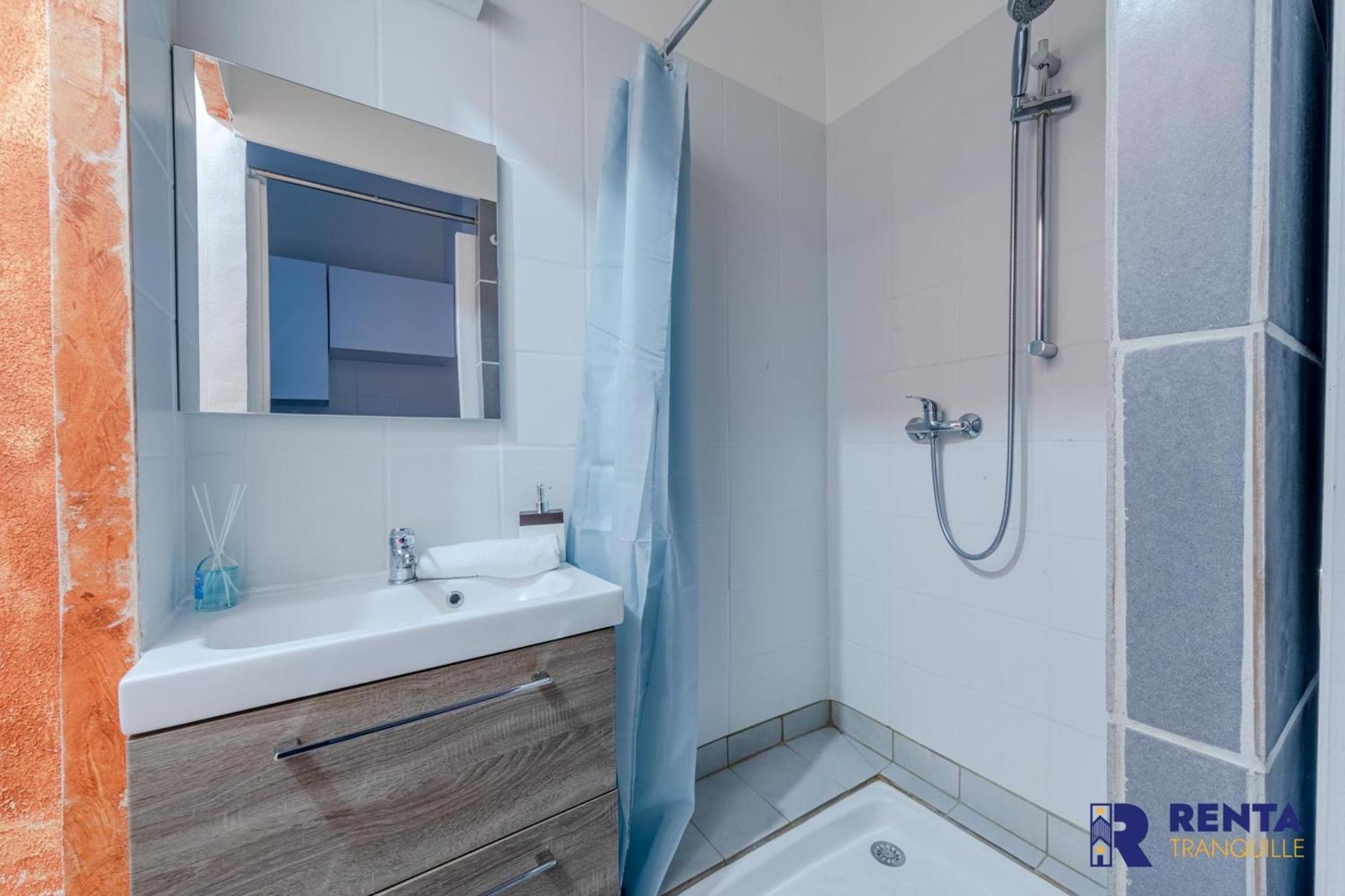Entre Terre Et Mer Wifi Studio Cosy 2 Pers Perpignan Exterior foto